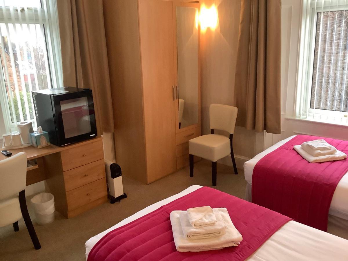 Edenbank Hotel ダンフリーズ エクステリア 写真